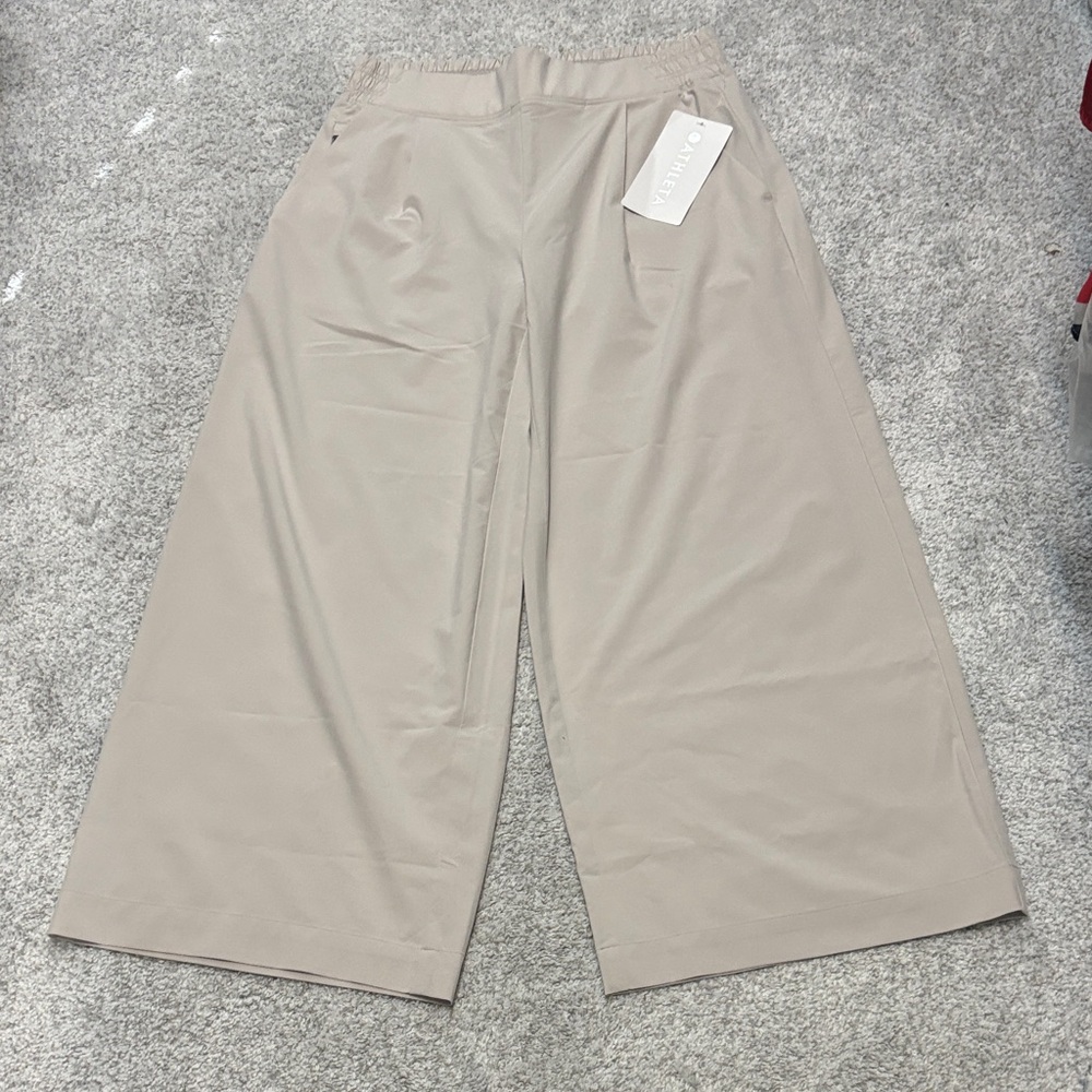 Athleta Beige Ankle Cropped Pants